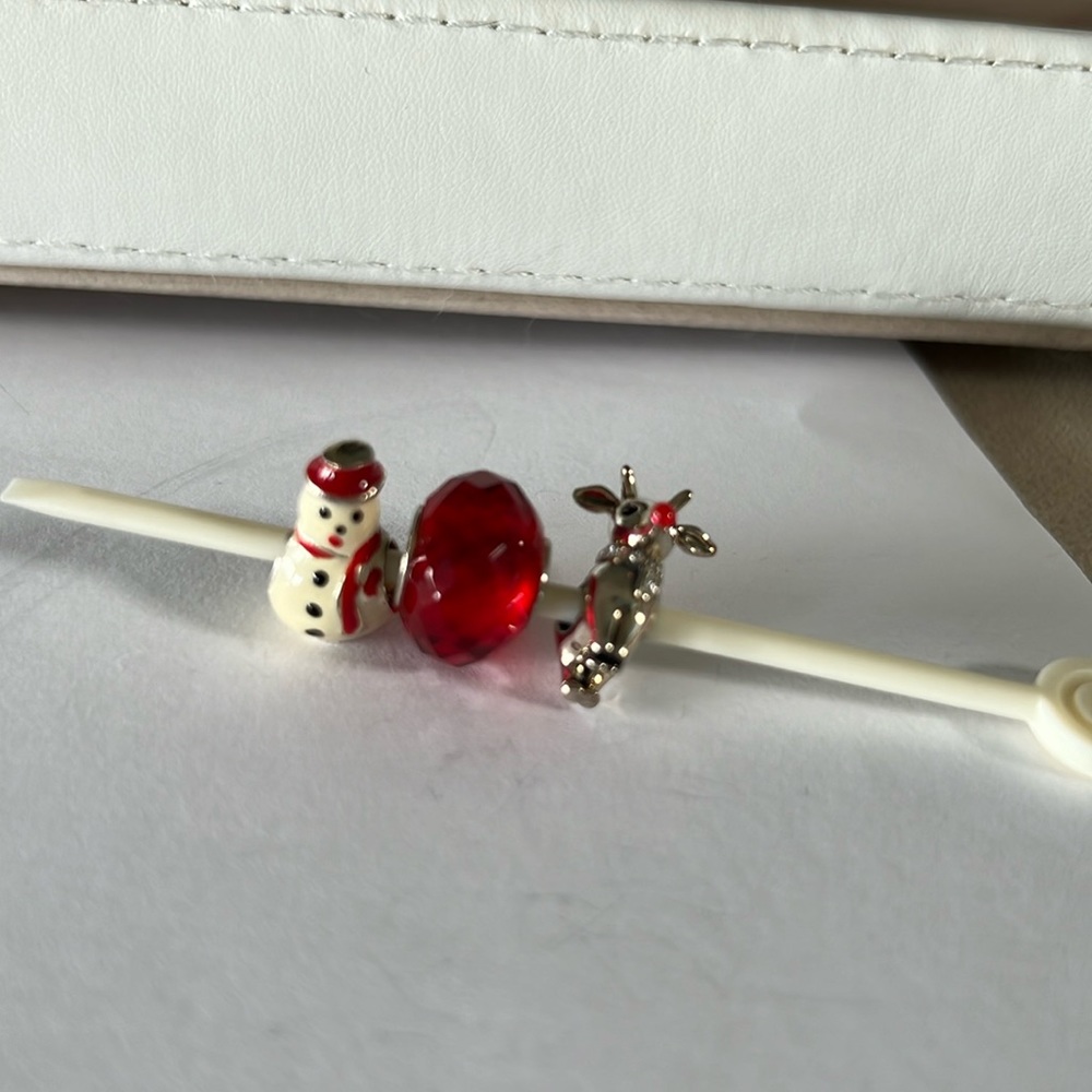 Holiday Sterling beads for bracelets